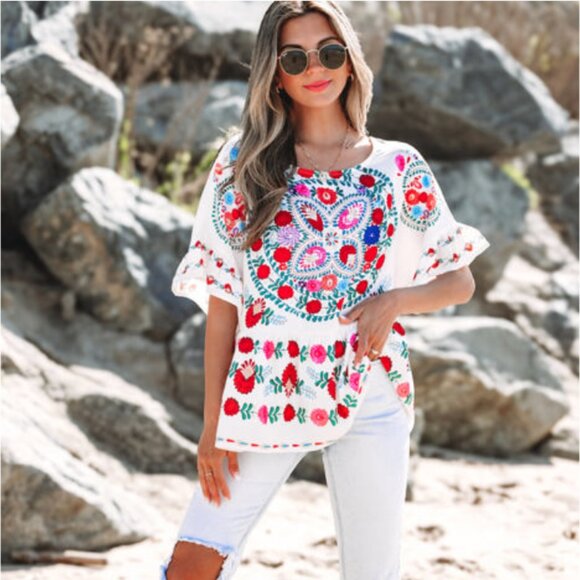 Selene Boho Floral Ruffle Trim Blouse NWOT - Picture 4 of 9